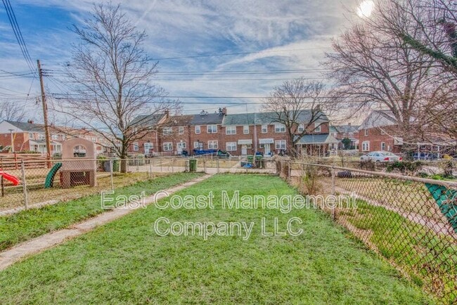 Building Photo - 6149 Dunroming Rd