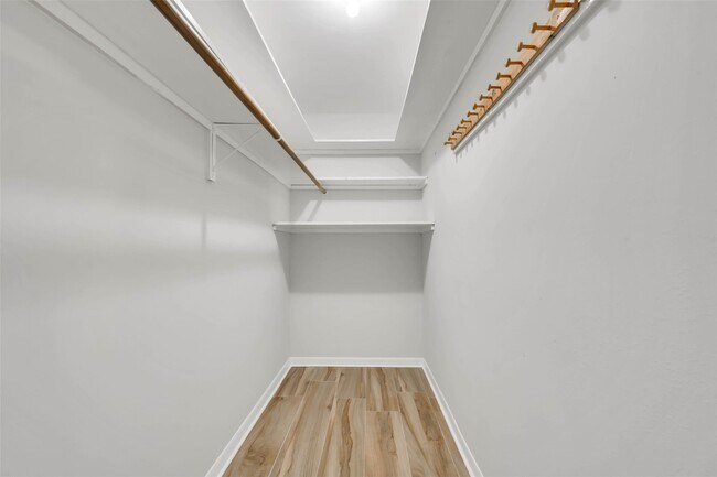 Building Photo - 442 Mignon Ln