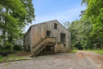 Building Photo - 9625 Hoffman Seachrist Road, Walkersville,...