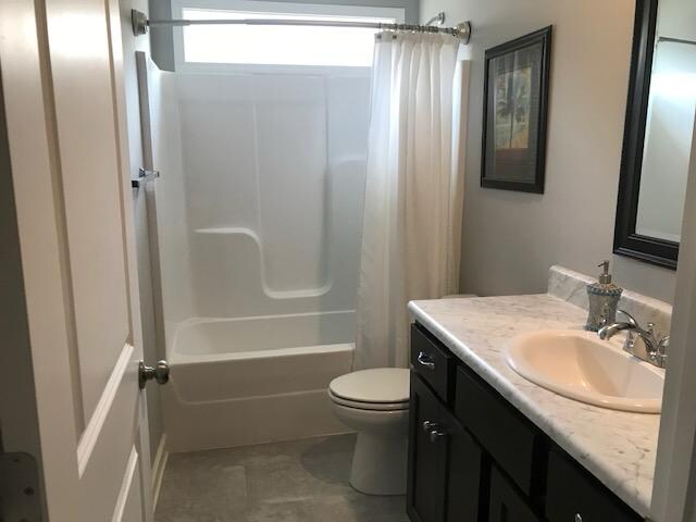 Building Photo - 10203 Maxwell Way