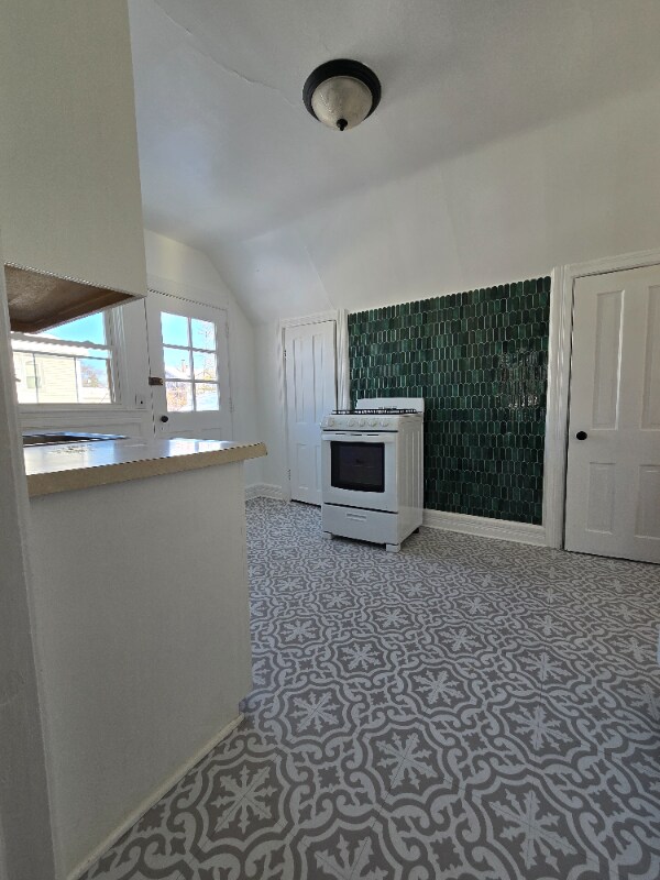 Building Photo - 1105 Wheeler St