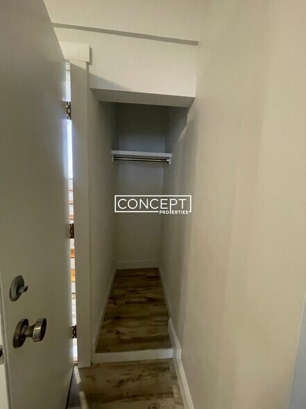 Building Photo - 18 Verrill St