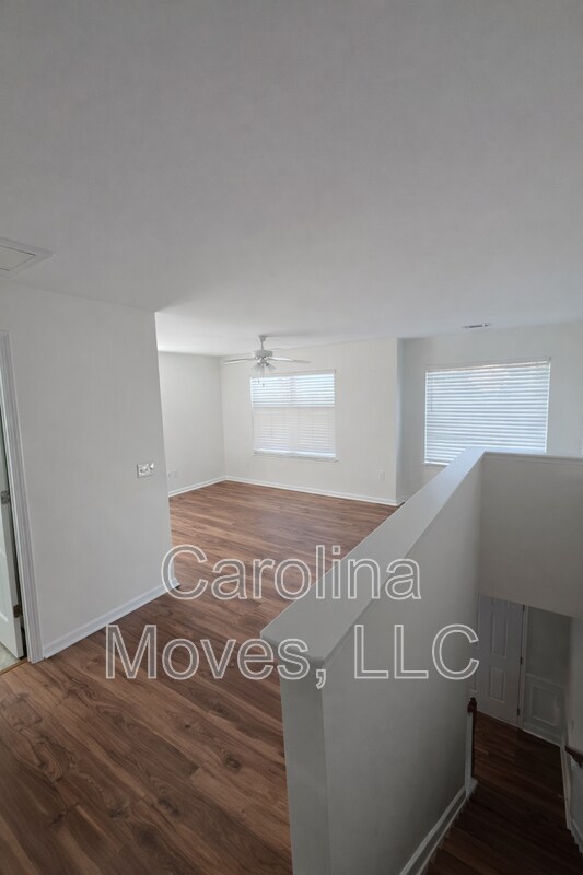 Building Photo - 314 Park Ridge Cir