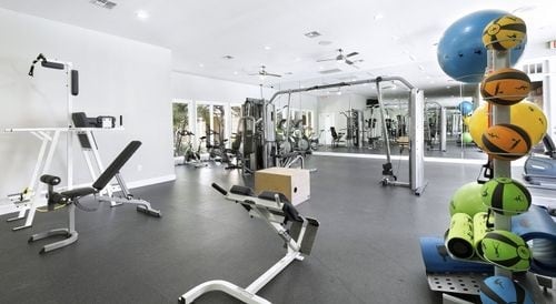 Building Photo - 1770 Warner Ranch Dr