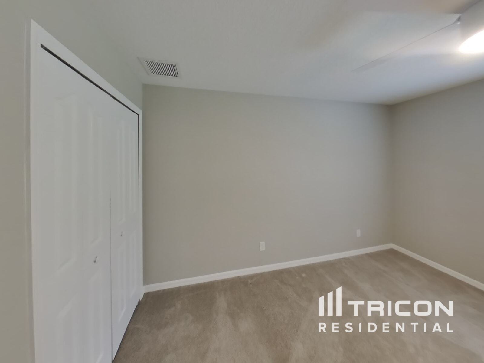 Building Photo - 9241 Sanborn St
