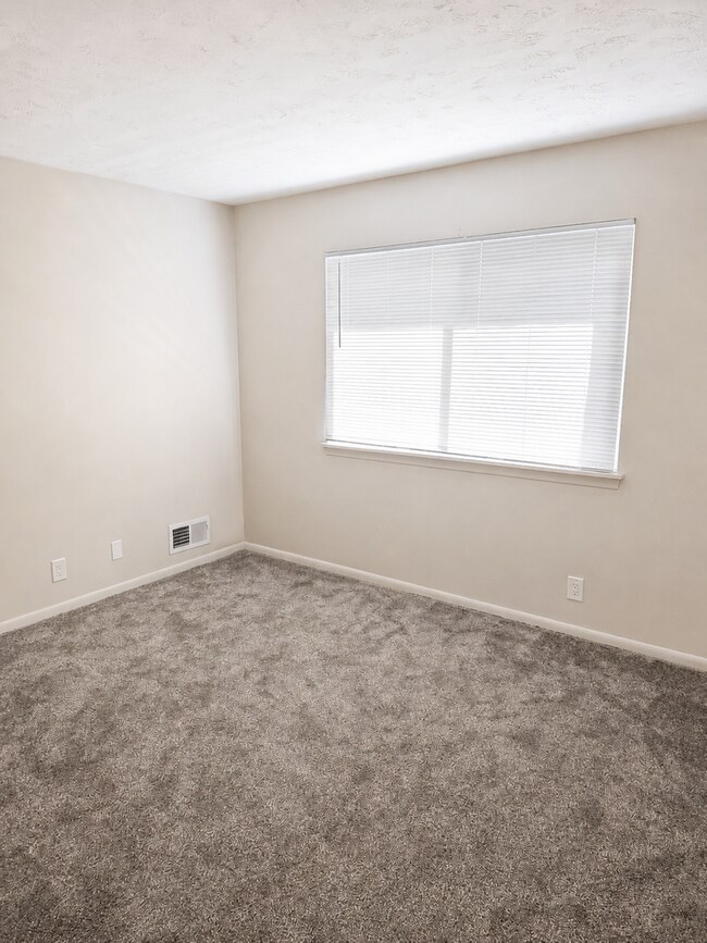 Building Photo - 7401 Ames Cir