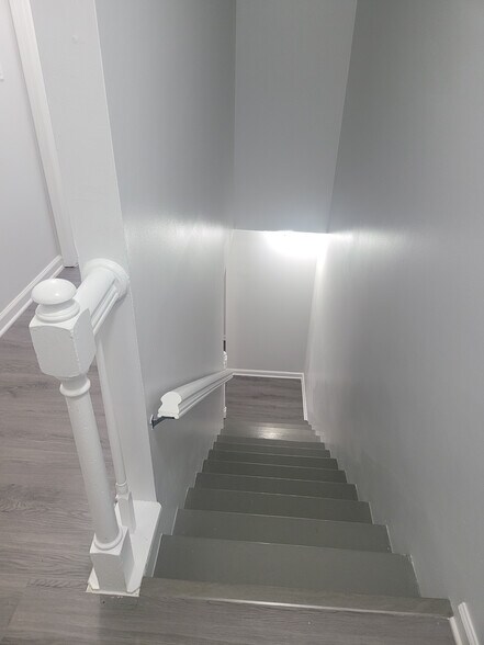 Building Photo - Room in Townhome on Bob White Ln SE