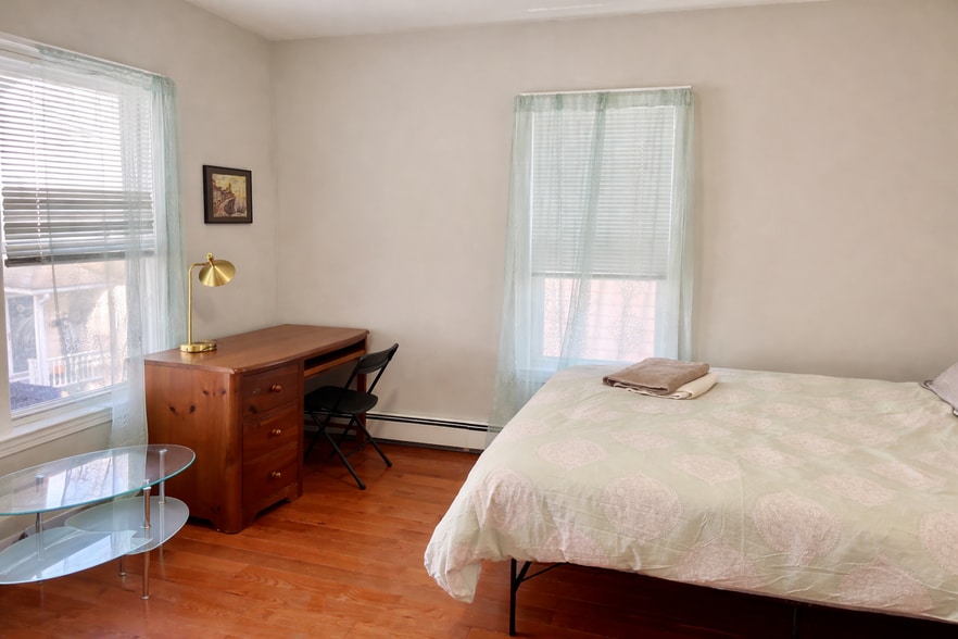 Building Photo - 14 Shawmut Ter