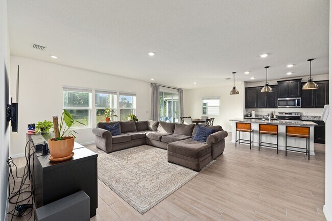 Building Photo - New Home In Arbor Greens