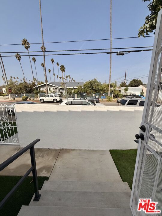 Building Photo - 3900 2nd Ave