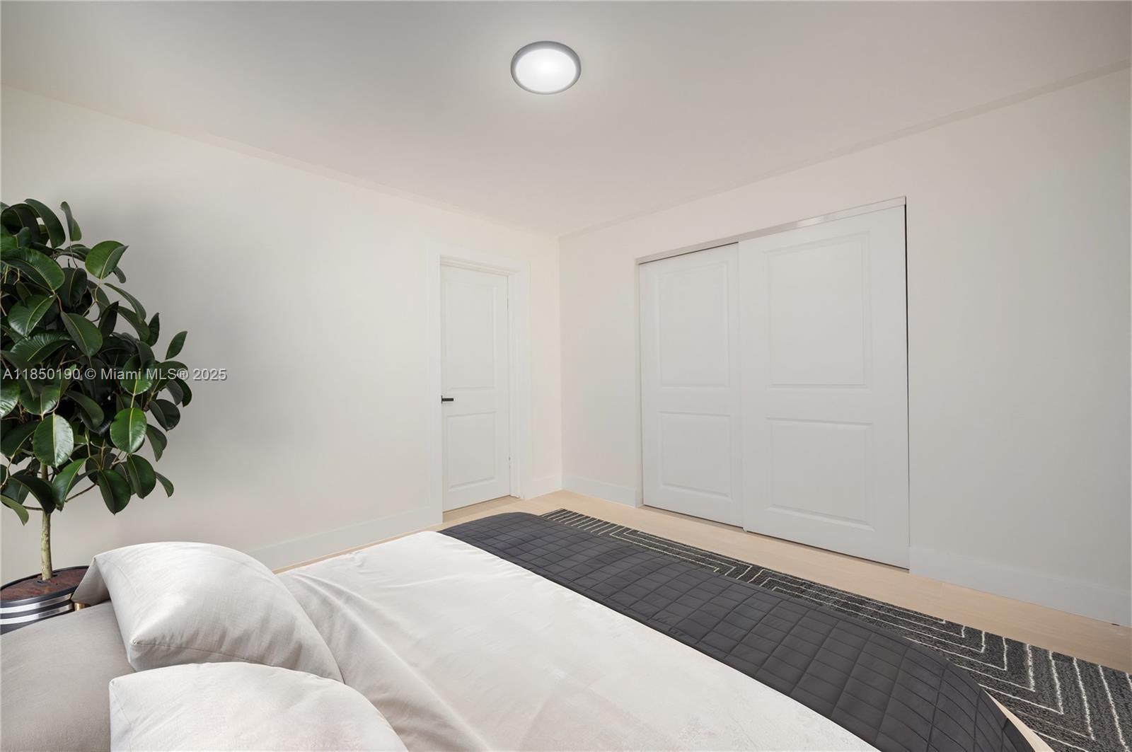 Building Photo - 3751 NE 17th Ave