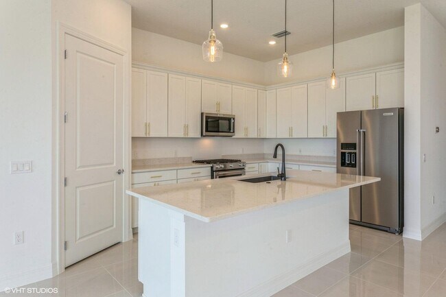 Building Photo - 10444 Northbrook Cir