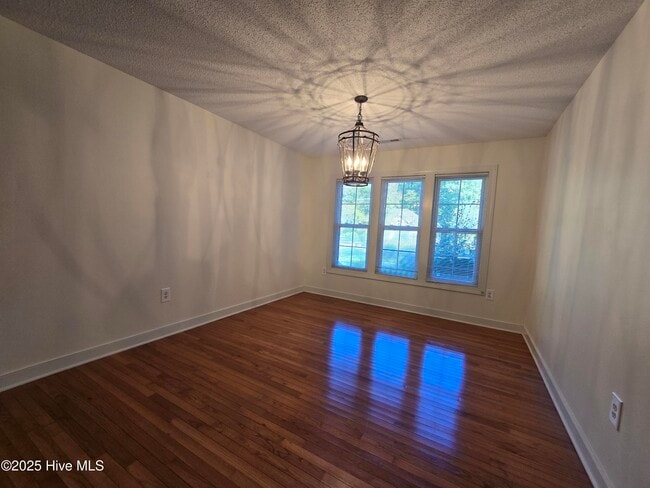 Building Photo - 109 Neuse Cir