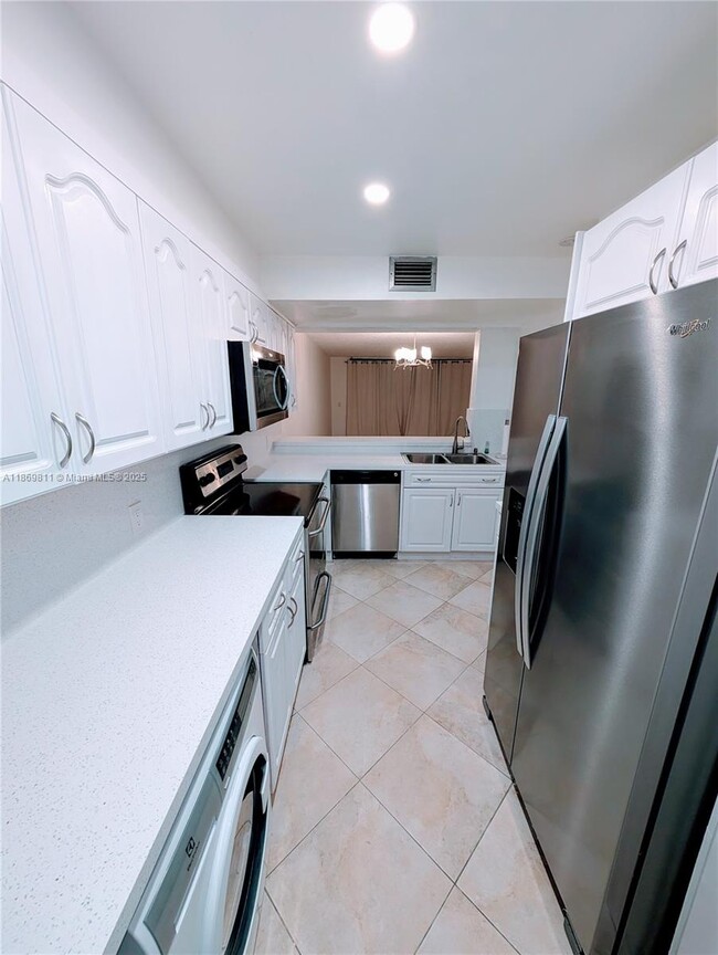 Building Photo - 1584 NW 113th Way