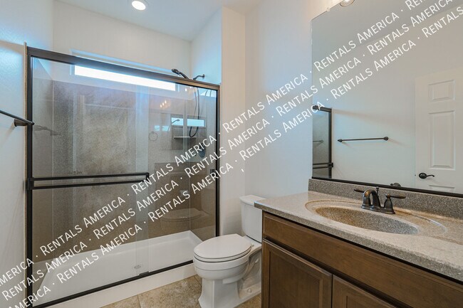 Building Photo - 5653 W Valor Way