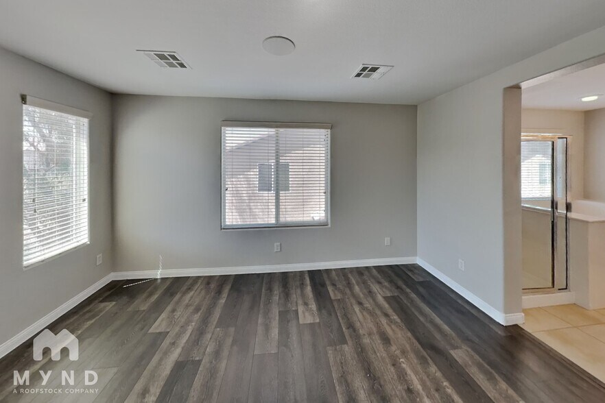 Building Photo - 6686 Cloverstone Ct