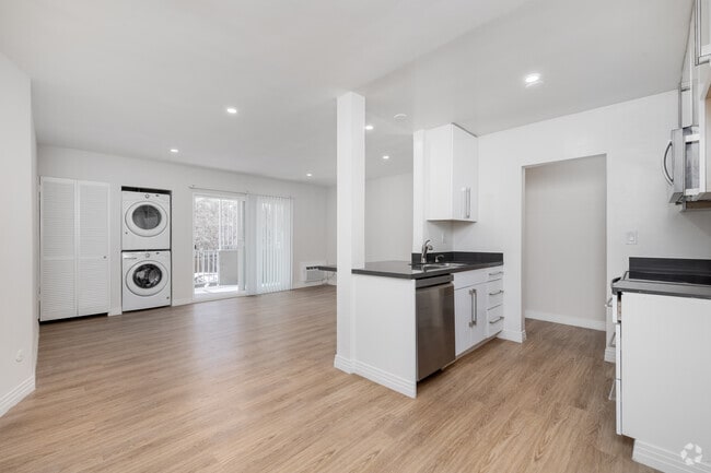 Primary Photo - Berendo Apartments