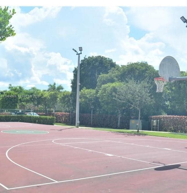 Building Photo - 10620 NW 88th St