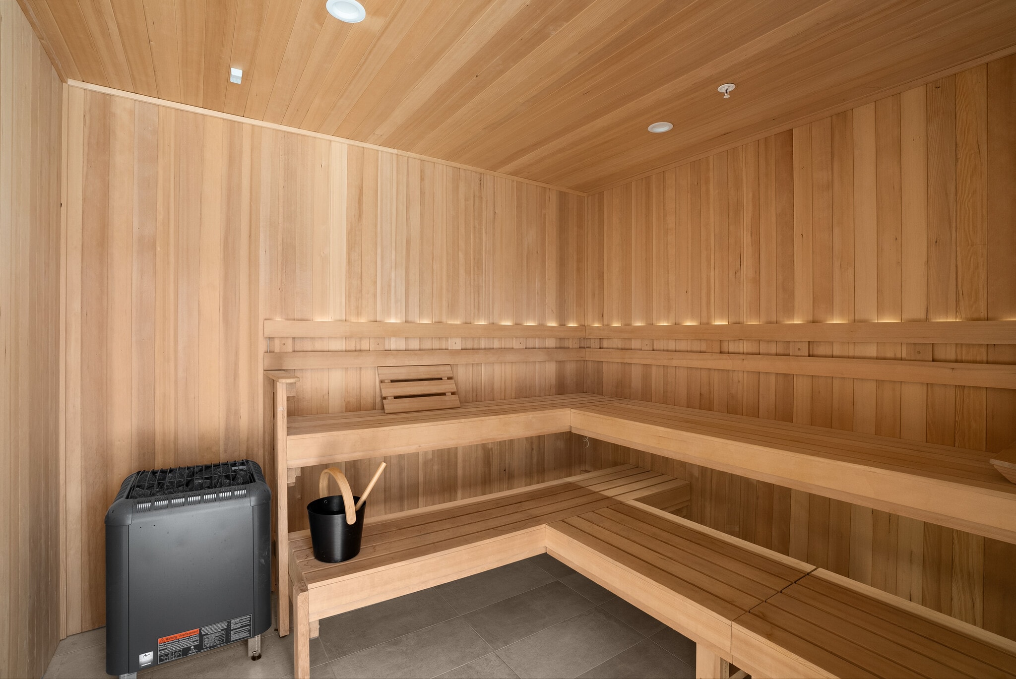 Building Photo - 321 31st Ave N