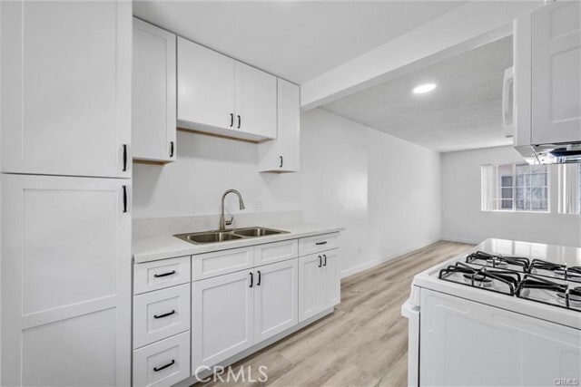 Building Photo - 701 S Garfield Ave