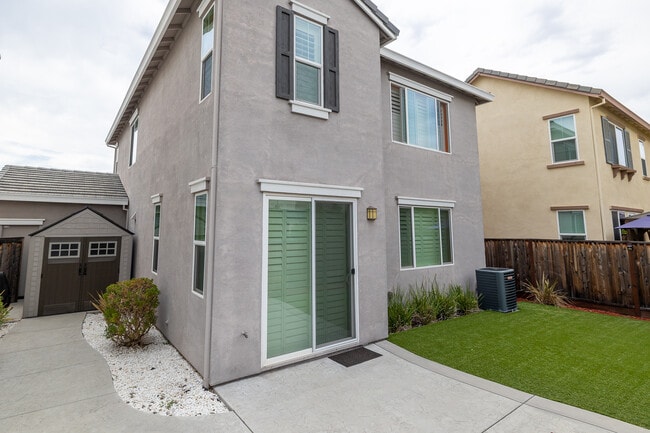 Building Photo - 7710 Fennel Pl