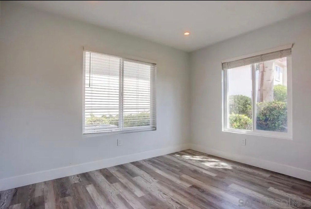 Building Photo - 450 Stoney Point Way