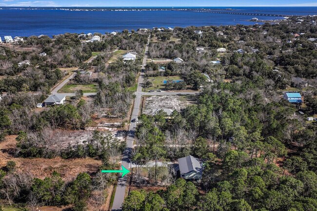 Building Photo - 309 Julia St