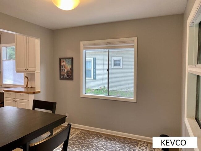 Building Photo - Remodeled Laporte Ave House!