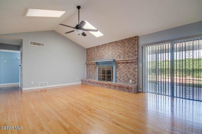 Building Photo - 1701 Paul Moran Pl