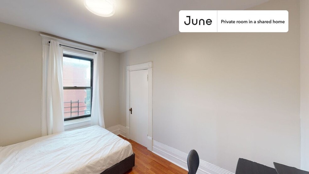 Building Photo - Room in Shared 4 bed/1 bath home in Central Harlem