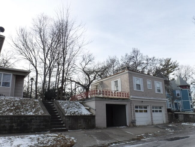 Building Photo - 2932 Penn St