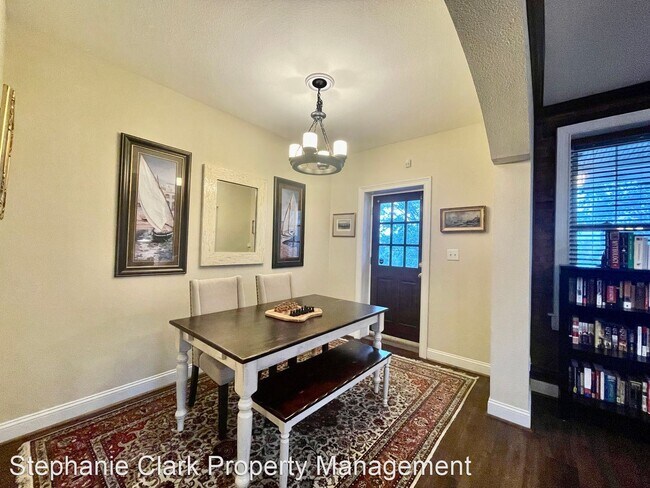 Building Photo - 3 br, 2 bath House - 1311 Colonial Avenue #3