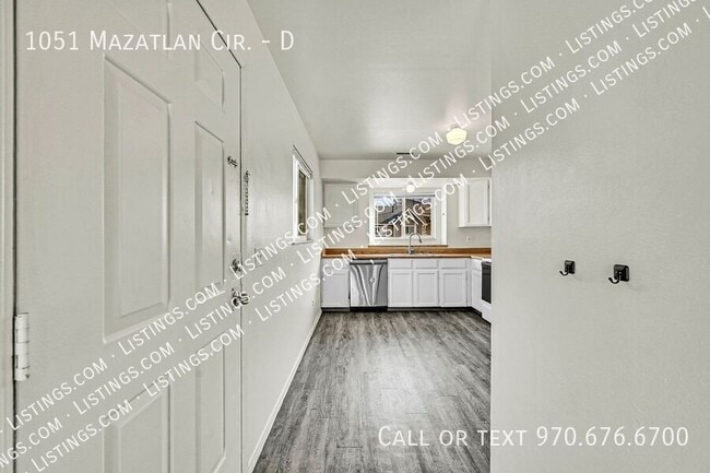 Building Photo - 1051 Mazatlan Cir