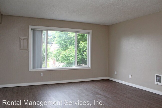 Building Photo - 9222 N Lombard St