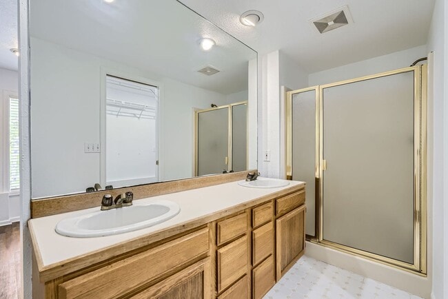 Building Photo - Available NOW! Waterfront >> Newly Remodel...