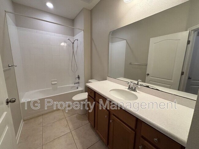 Building Photo - 99 Athens Dr