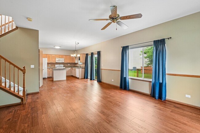 Building Photo - 971 Lakestone Ln