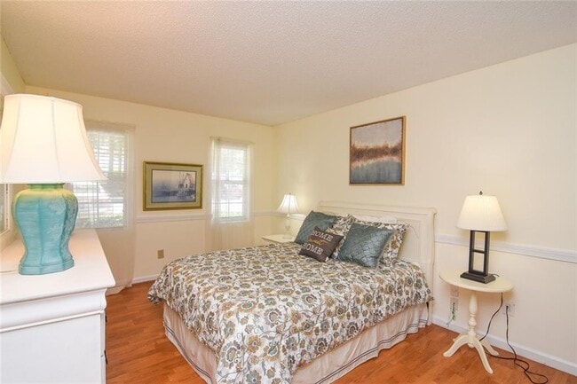 Building Photo - 3083 Westwood Way