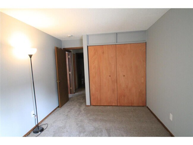 Building Photo - 3155 Coachman Rd