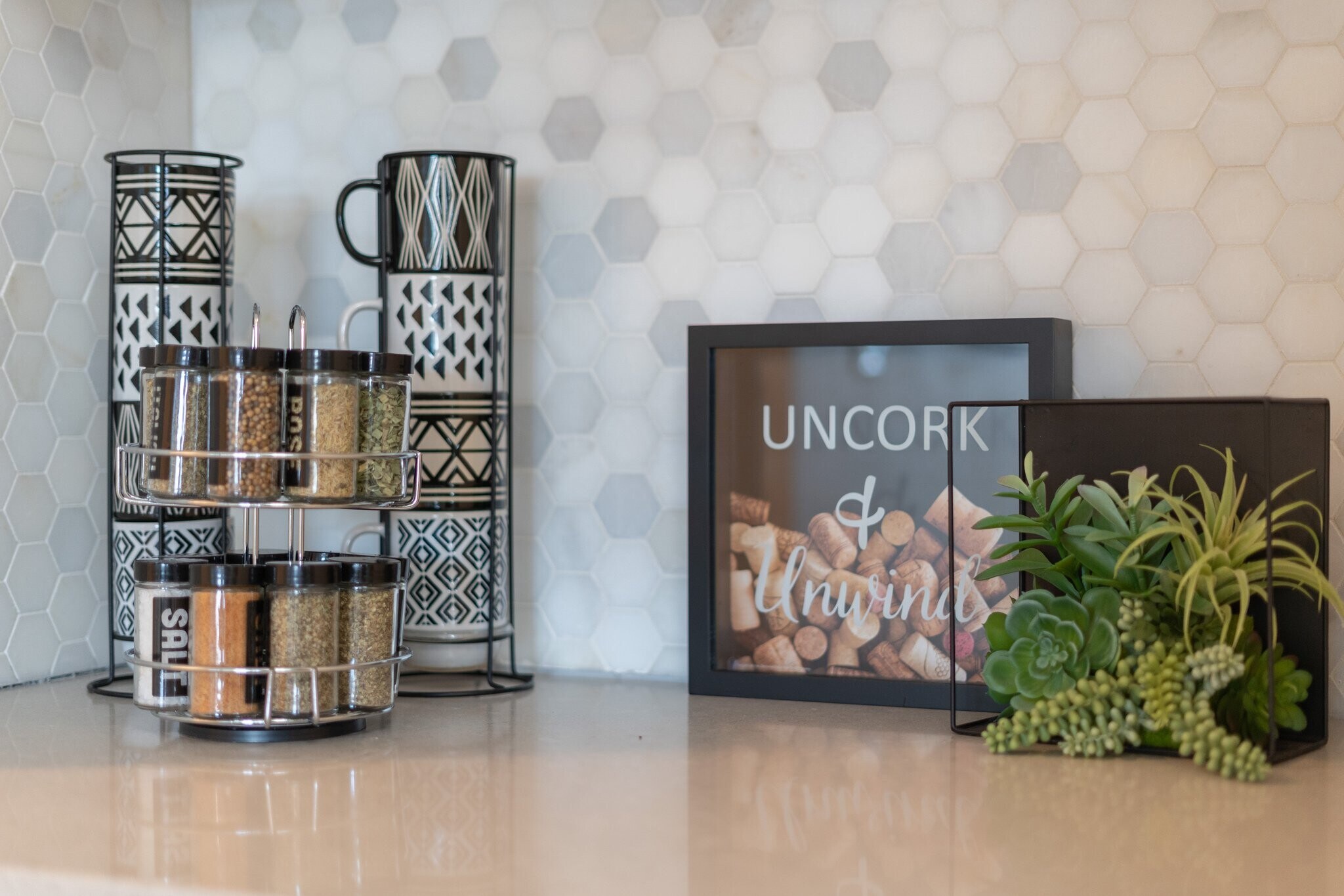 Building Photo - 7902 E Latham St