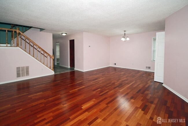 Building Photo - 9 Sandpiper Dr