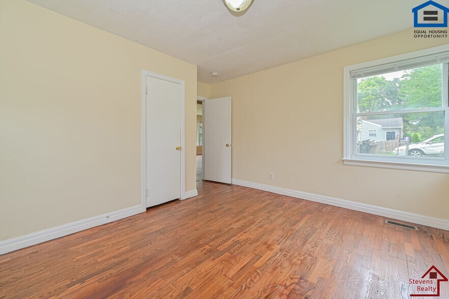 Building Photo - 3820 Buffat Mill Rd