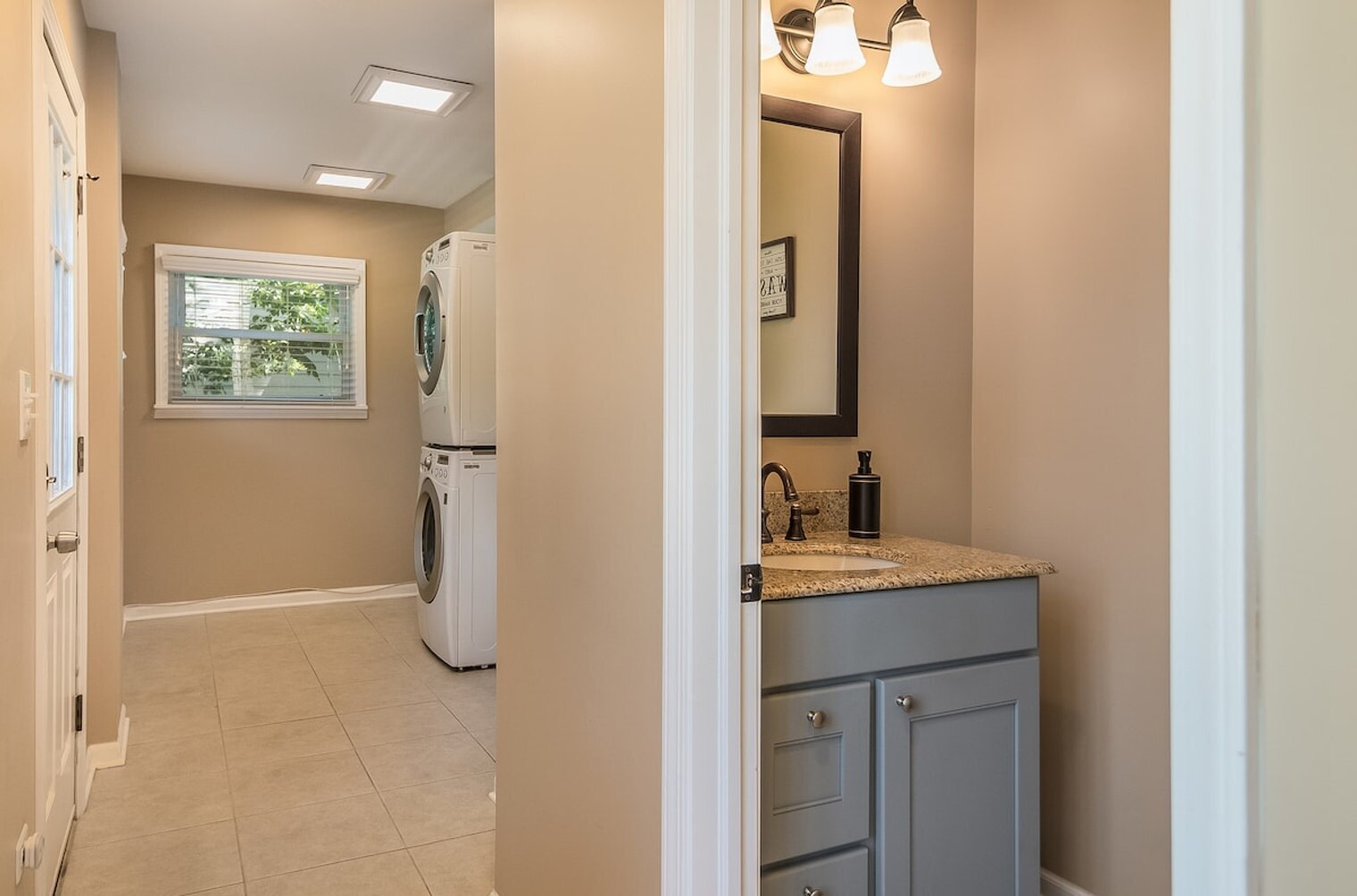 Building Photo - 16 W Edward St