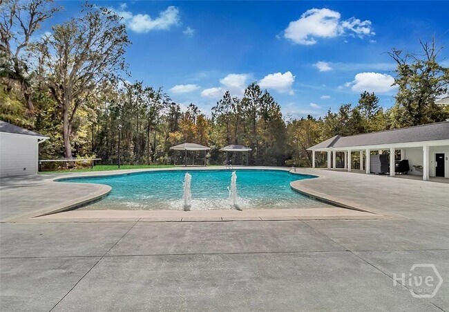 Building Photo - 134 Ainsdale Dr