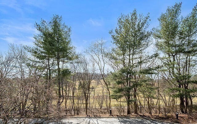 Building Photo - 248 Kenrick St