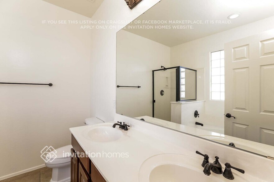 Building Photo - 4508 W Burgess Ln
