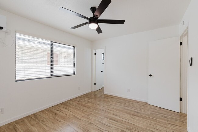 Building Photo - Newly Renovated 3 Bedroom 2 Bath Home