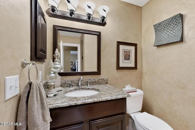Building Photo - 6909 Desert Canyon Dr
