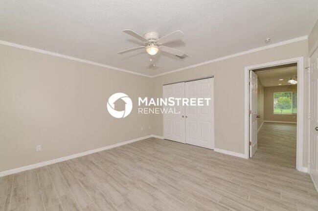 Building Photo - 4 Bedroom Pet-Friendly Home in NORTH PORT, FL with Main Street Renewal