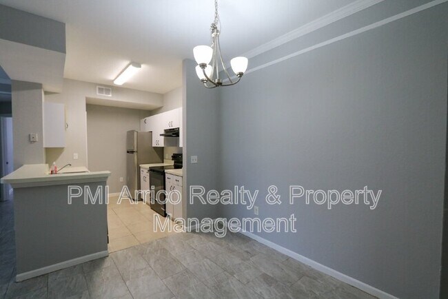 Building Photo - 17101 Carrington Park Dr
